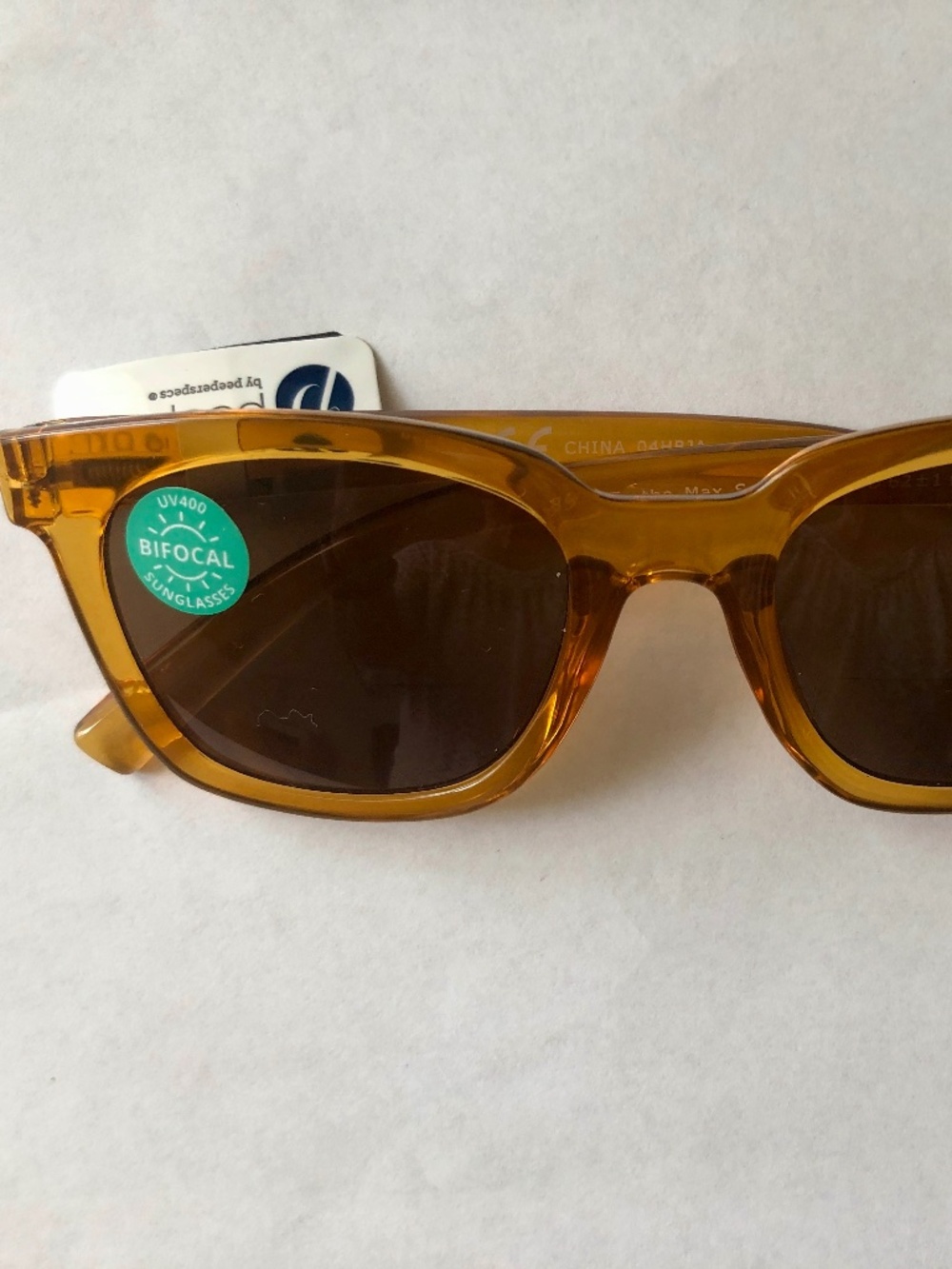 New To The Max Amber‎ UV 400 Peepers BIFOCAL Sunglass Readers +1.00